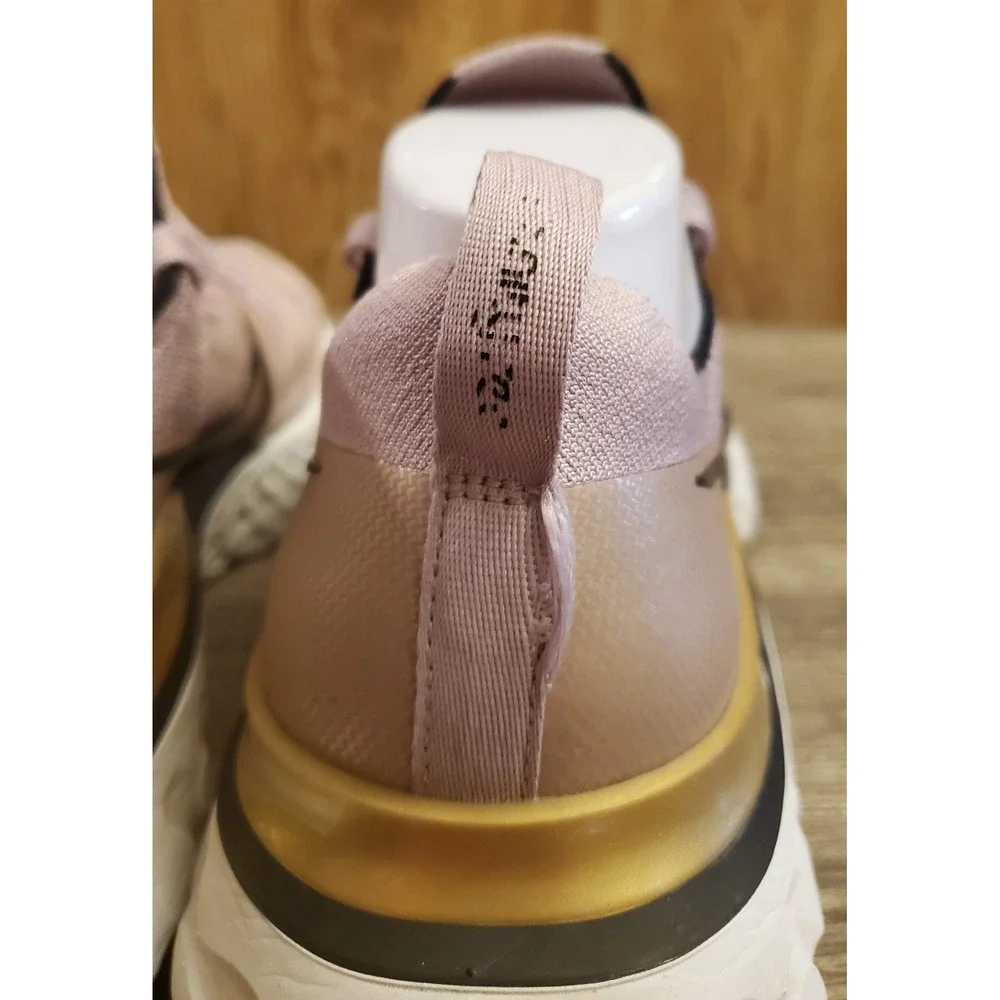 Nike React Infinity Run Flyknit Running Shoes Women's Size 10 Purple‎
